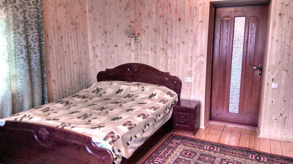 Cottage Ozerniy Lazeshchyna Oda fotoğraf