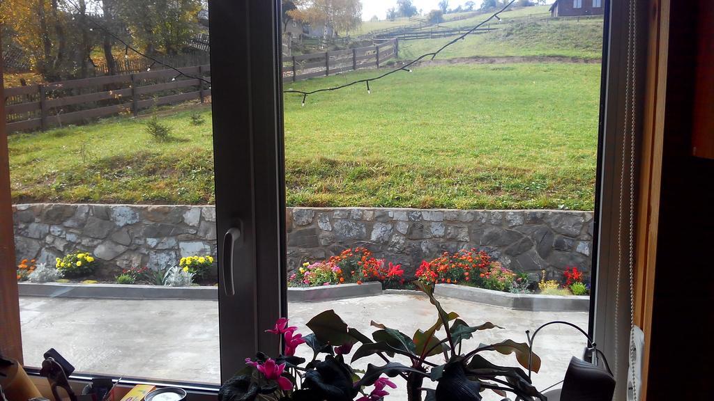 Cottage Ozerniy Lazeshchyna Dış mekan fotoğraf